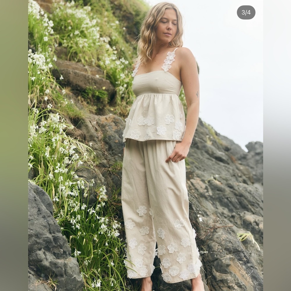 Eddy Hannah Top & Kirby Pants Set